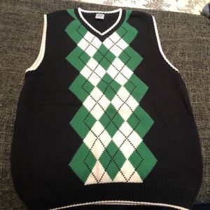 Boys sweater vest size Large